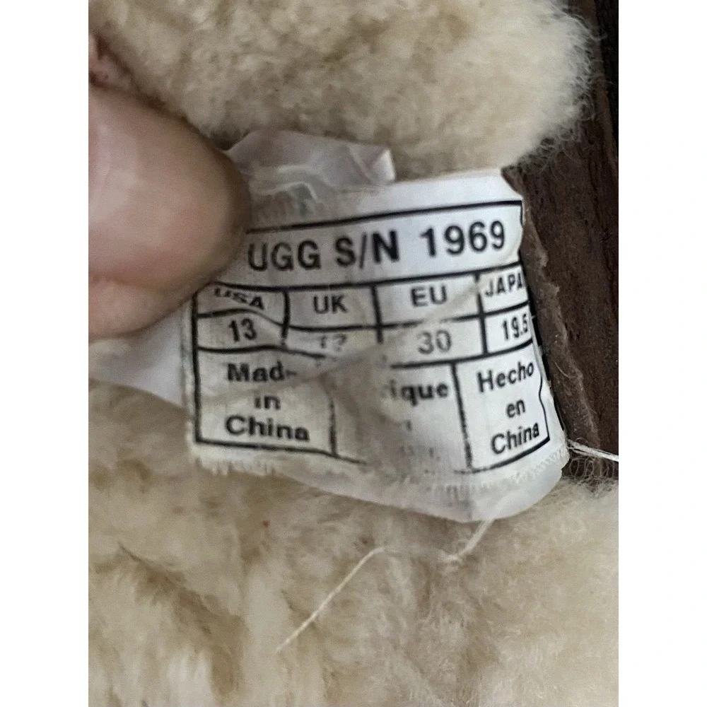 UGG Kensington Snow Boots Girls Size 13 Brown Leather Sherpa Lined Zip Winter